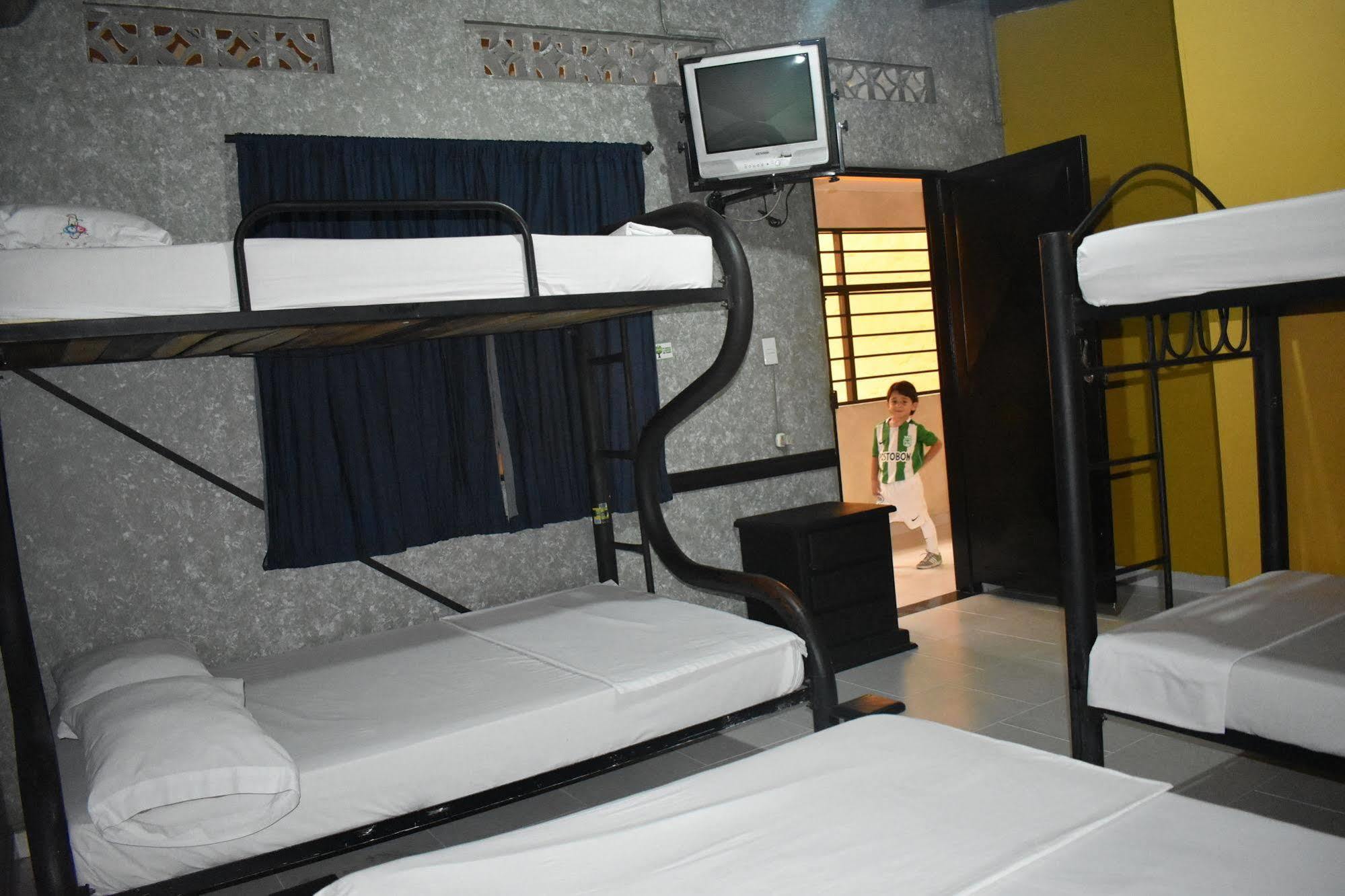 Ayenda Villas De San Juan Medellin Exterior photo